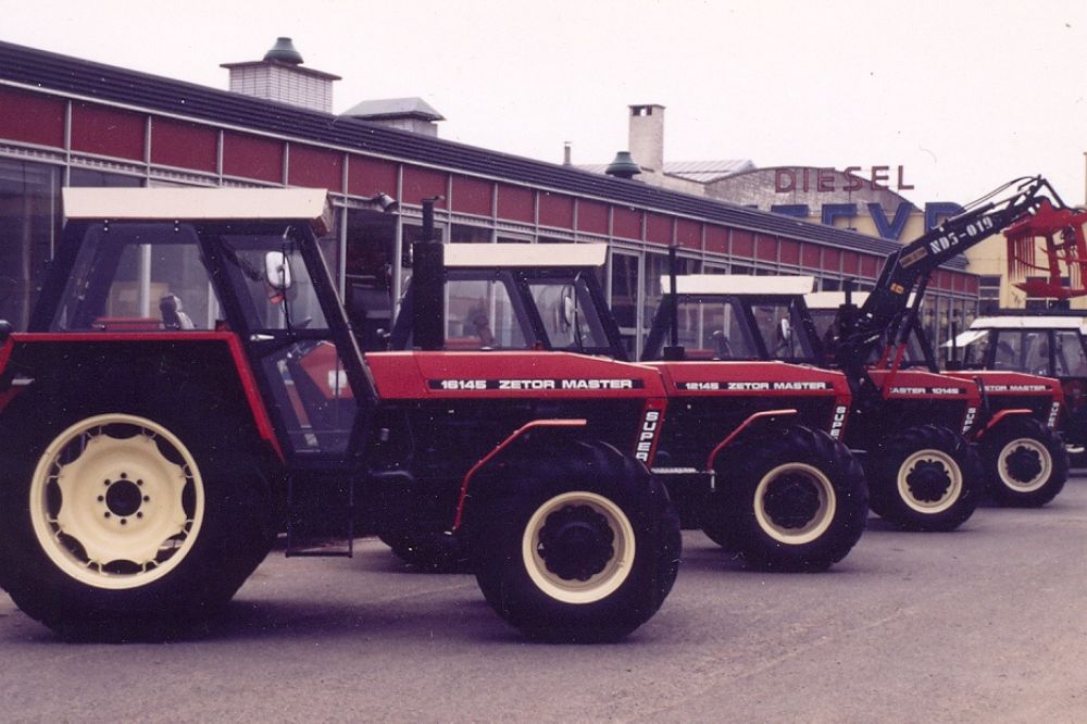EA - Rétrospective Licone de Zetor le Crsytal 8011