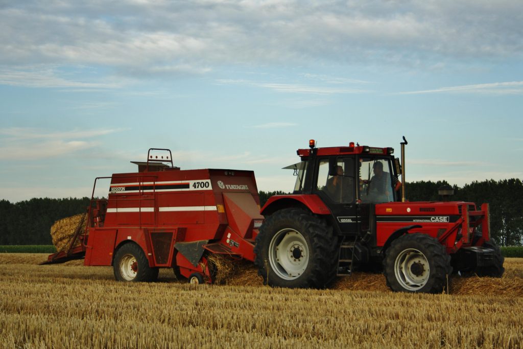 Hesston 4700 au travail