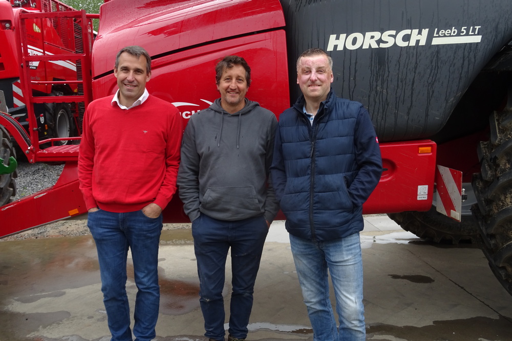 Trois utilisateurs Horsch Leeb 5 LT membres de la CUMA De Frocourt