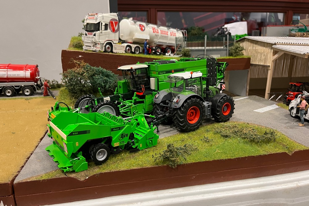 Exposition de miniatures Ducasliminiagri à Celles (2025)