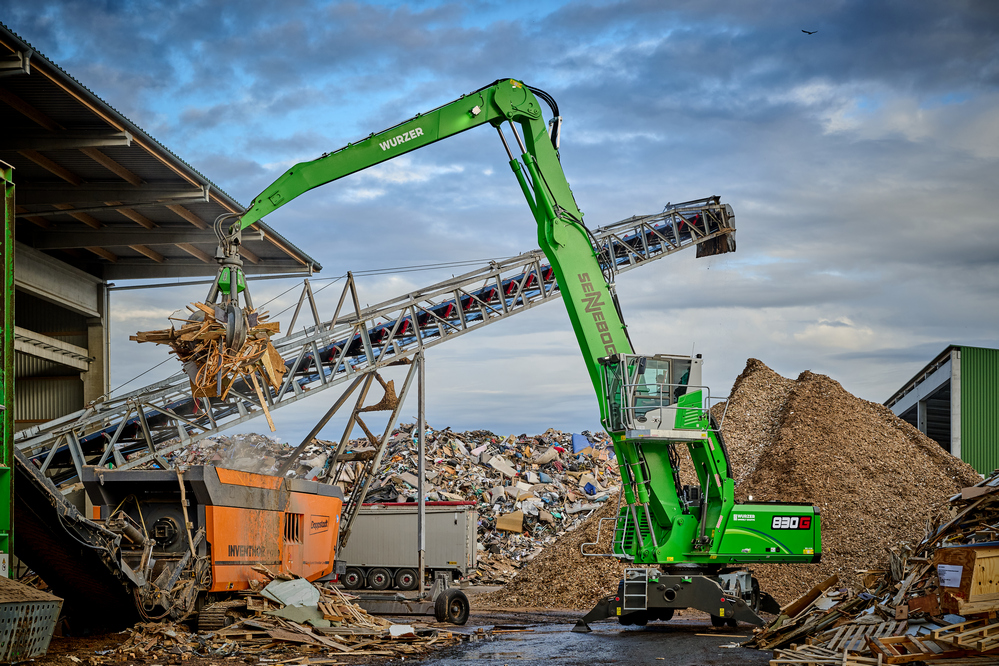 Sennebogen 830G