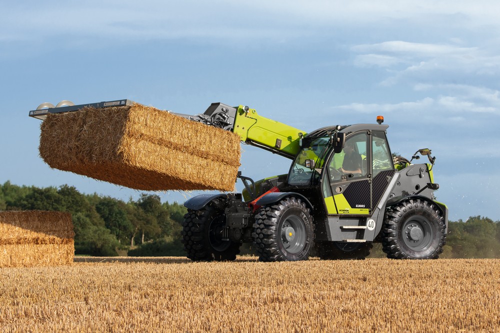 Claas Scorpion Night Edition