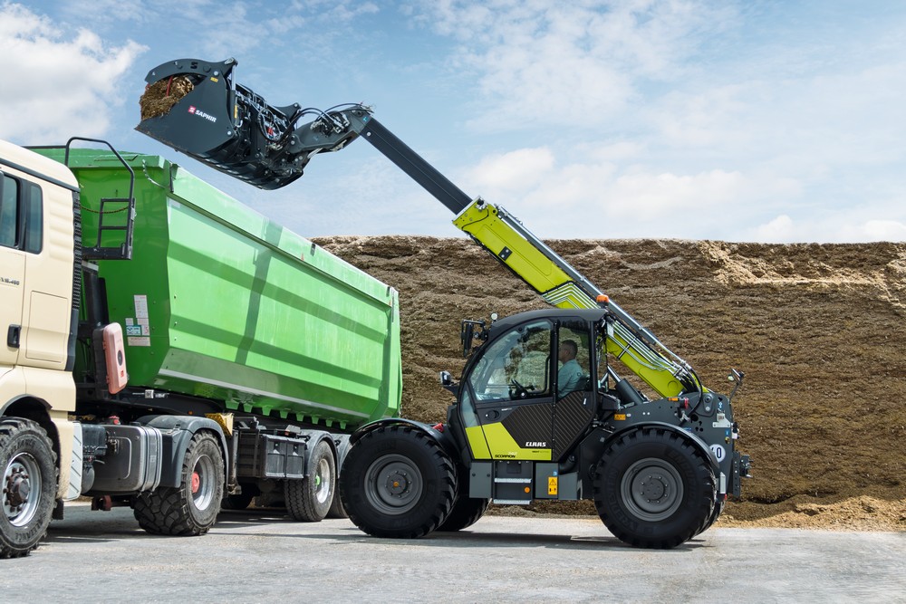 Claas Scorpion Night Edition
