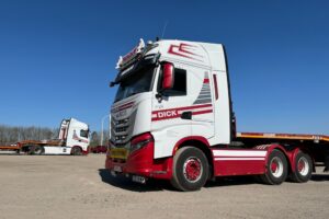 Les convois exceptionnels Dick frères S.A.