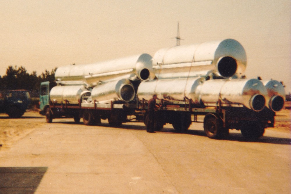 Odette prête à partir en 1979 avec un chargement de tonnes galvanisées.