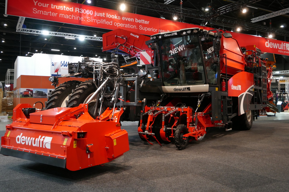 La Dewulf R3060 s'offre un lifting