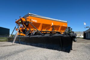 Panien PW 330 : un épandeur polyvalent unique en Belgique
