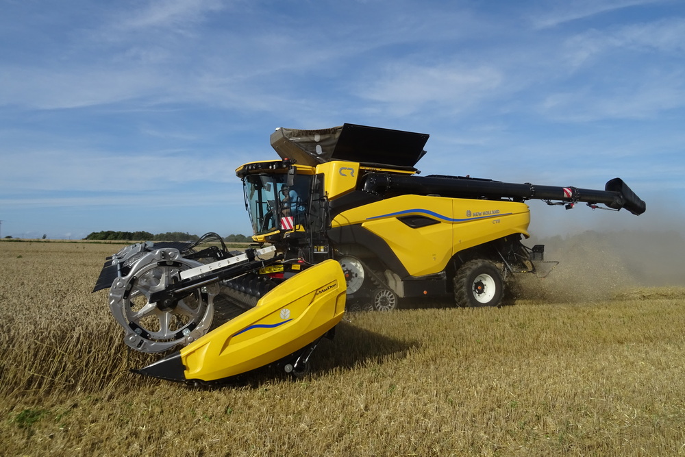 New Holland CR11