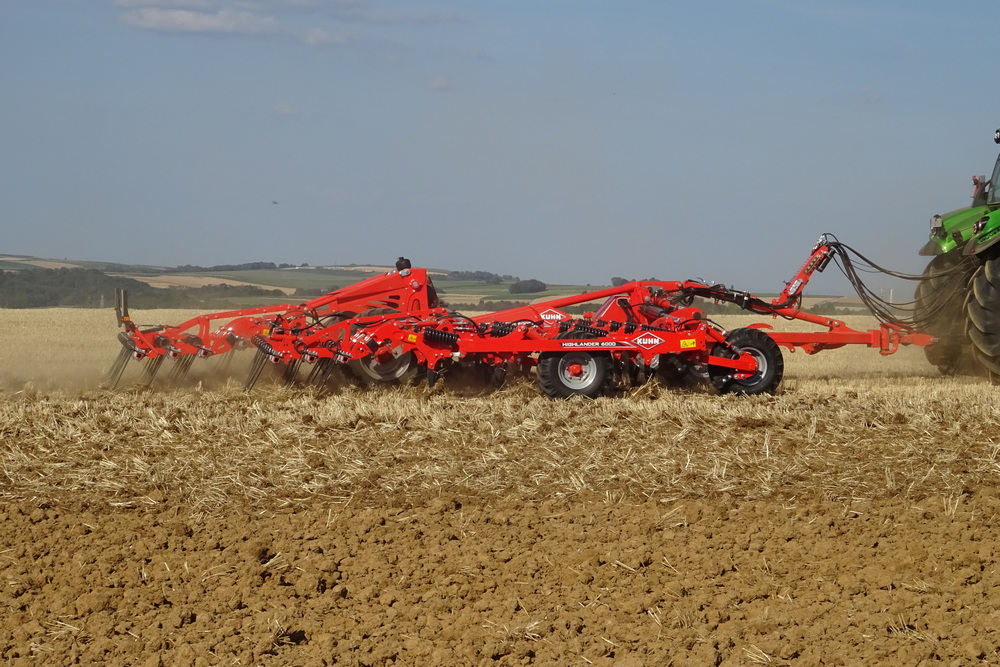 Kuhn Highlander : un nouveau déchaumeur superficiel à dents