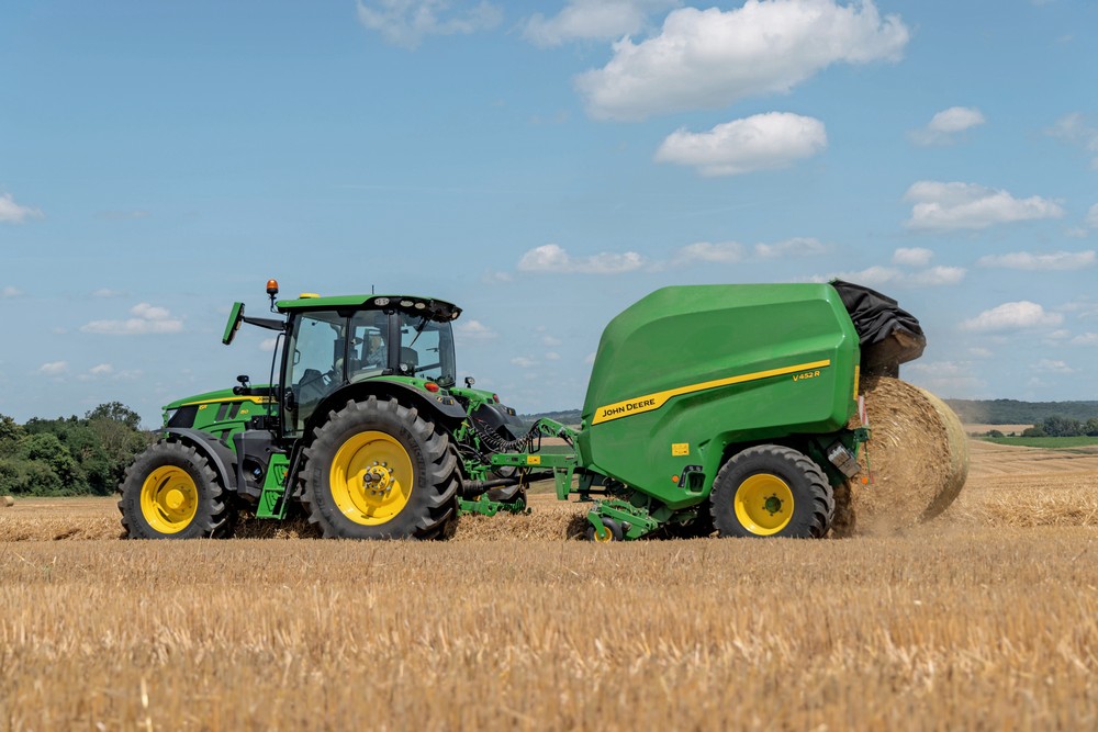 John Deere V452R