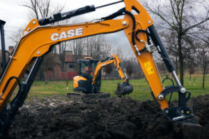 Case lance la mini-pelle CX38D, 20e modèle de sa gamme complète de pelles compactes