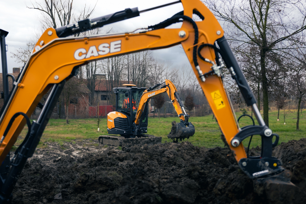 Case lance la mini-pelle CX38D, 20e modèle de sa gamme complète de pelles compactes