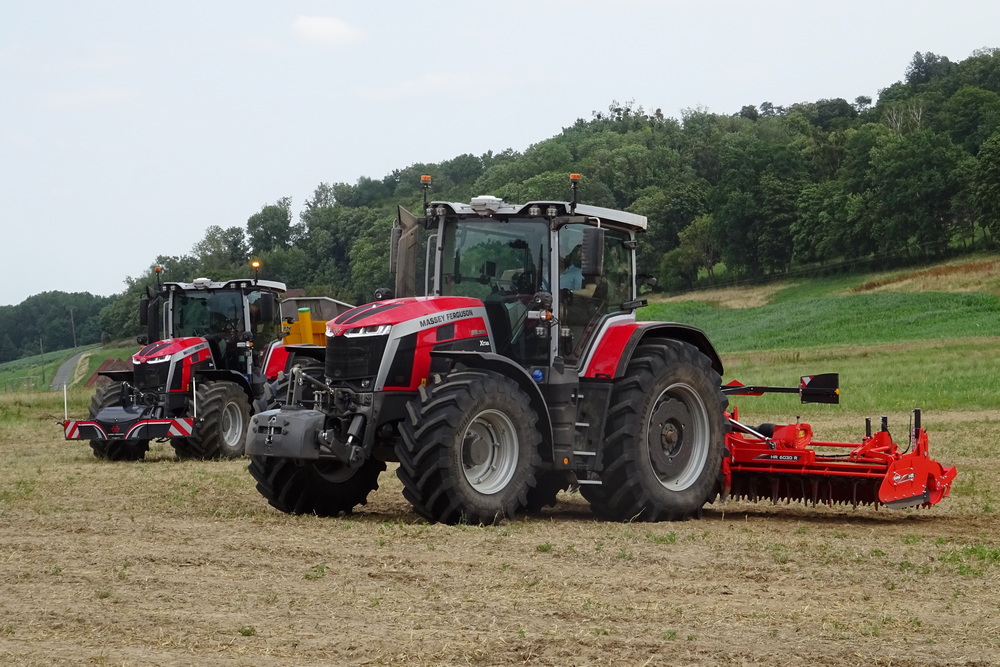 Massey Ferguson MF 8S Xtra