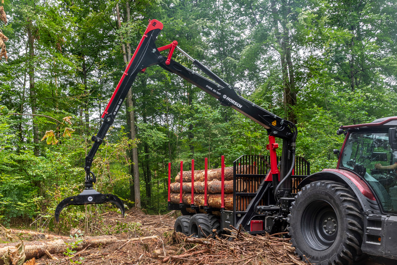 Horsch propose également d’équiper ses remorques d’une grue ayant une portée maximale de 10 m et une capacité de levage de 2,2 t.