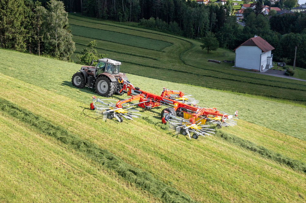 L’andaineur à quatre rotors Pöttinger TOP VT 12540 C est désormais compatible ISOBUS