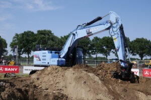 SANY SY215E