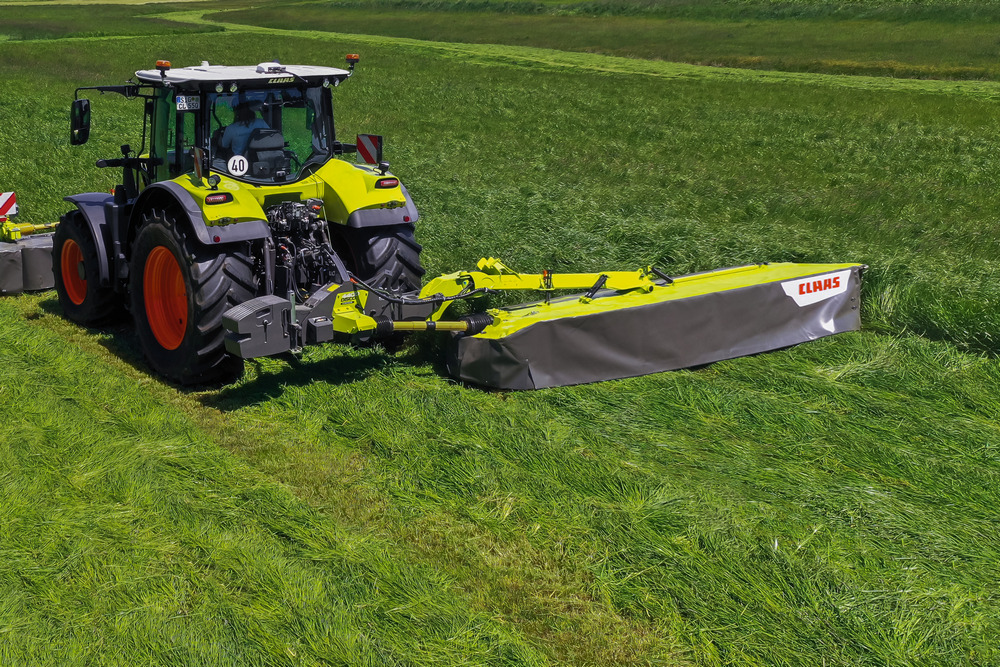 Claas optimise la stabilité de ses faucheuses avec un nouveau système de contrepoids.