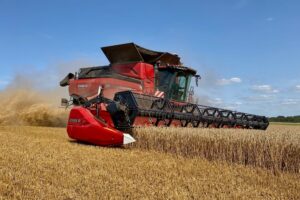 La Case IH AF9 de démonstration avait un tablier de coupe d’une largeur de 12,5 m.