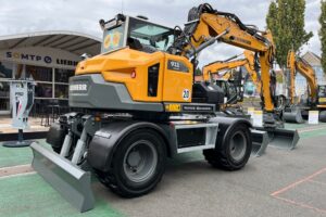 La nouvelle pelle Liebherr A 911 Compact
