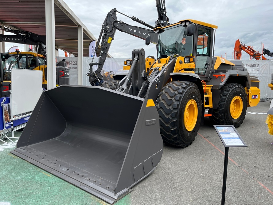 Volvo L120 Electric à Matexpo 2025.