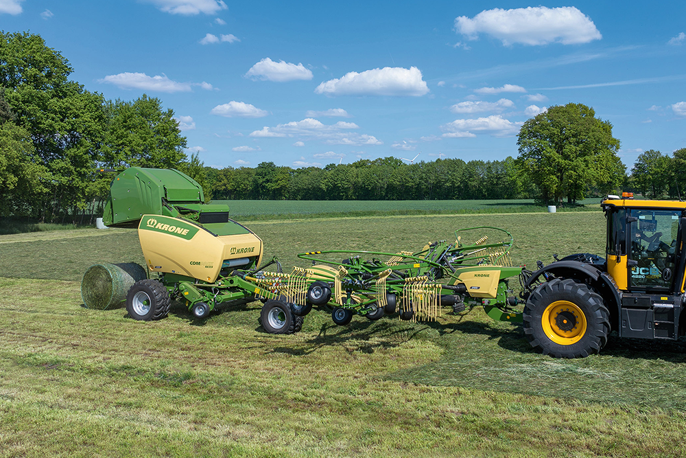 Krone Swadro BaleTrain TC 880 Pro : andainer et presser en un seul passage est désormais possible