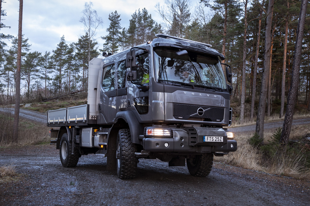 Volvo Trucks lance le nouveau FL 4×4 pour les missions exigeantes