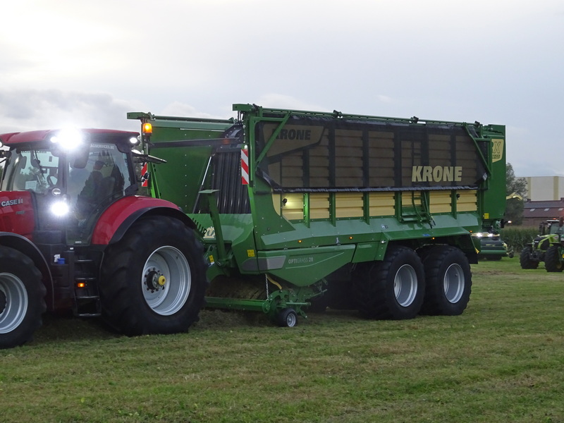 Les autochargeuses de Krone sont capables de couper le fourrage jusqu’à 28 mm.