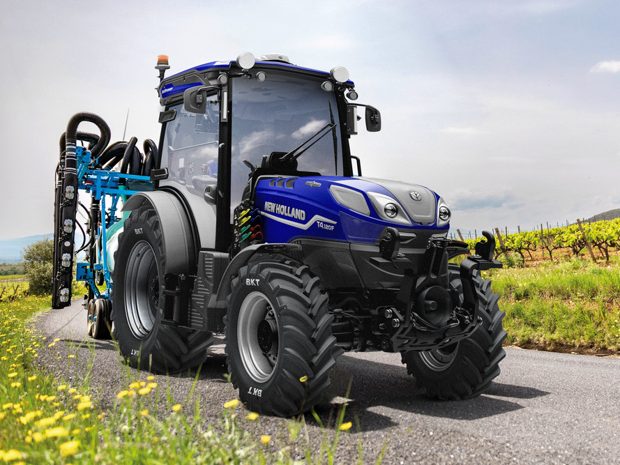 Le nouveau tracteur spécialisé New Holland T4.120 F Auto Command s’est distingué par son nouveau design et sa technologie de pointe.