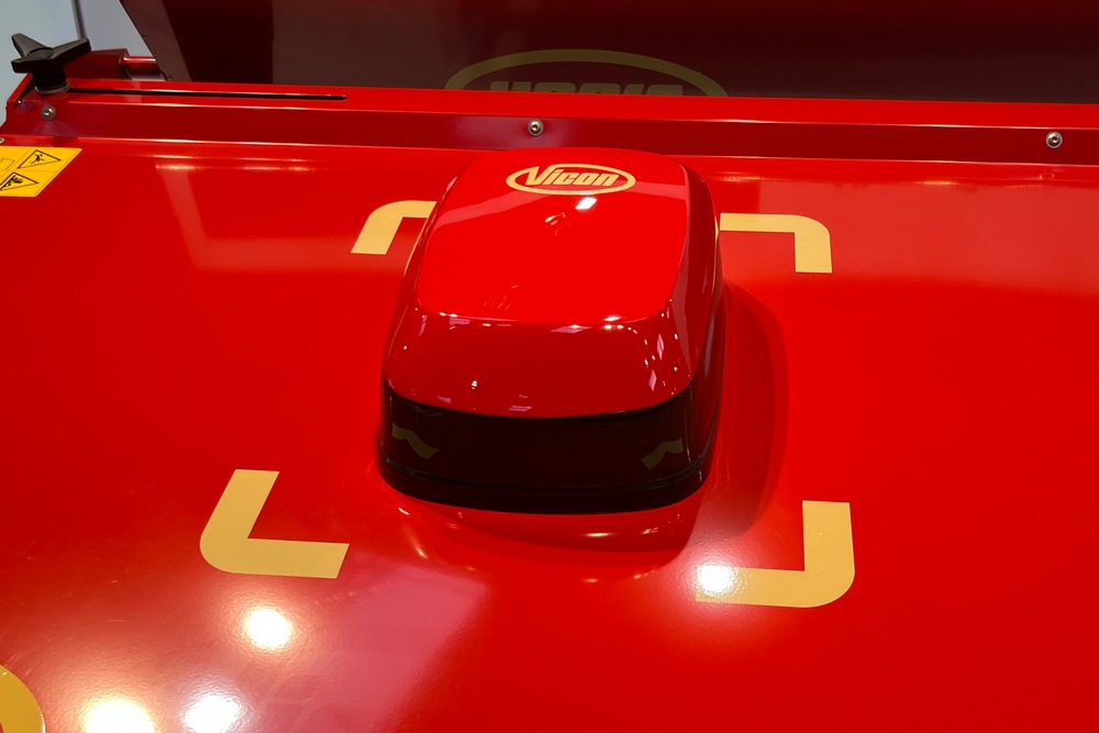 Vicon équipe ses faucheuses d’un capteur de matière sèche