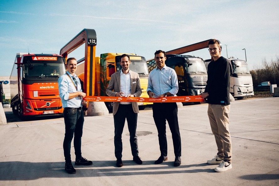 Ronald Van Schepdael - Director Communication & Change Volvo Group Trucks Operations, Roel Vissers - Chief Commercial Officer Milence, Koen Leemans - Managing Director Volvo Group Belgium, Joren Machtelinckx - Project Manager Milence