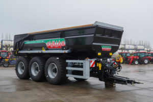 Vaia lance la benne de chantier trois essieux N32
