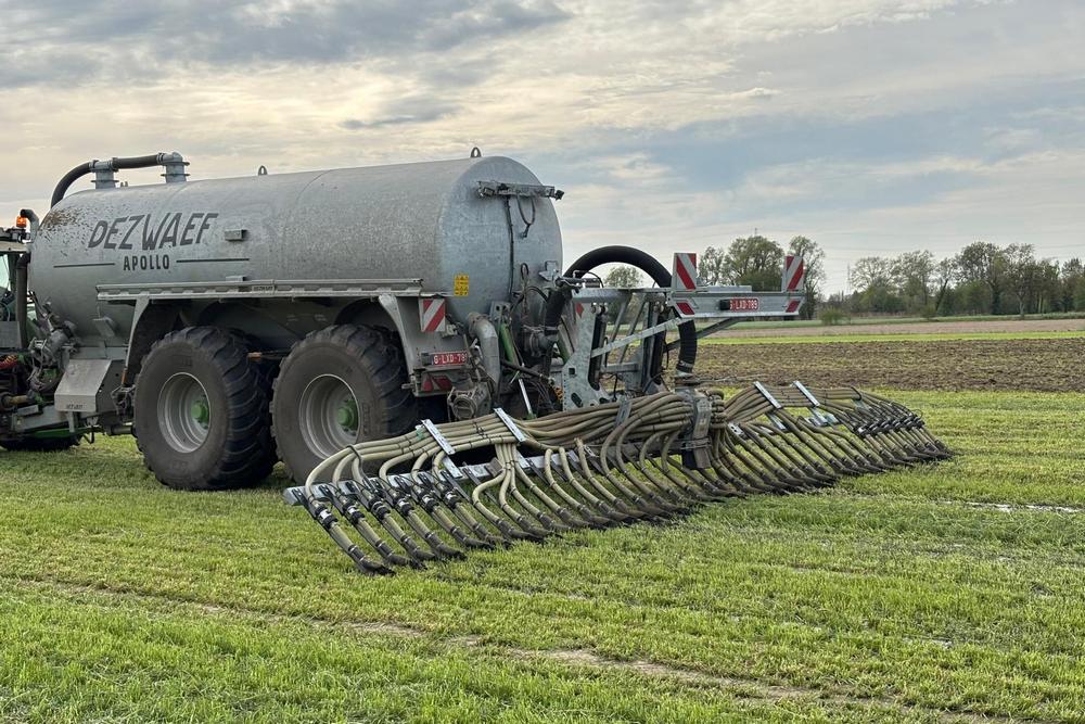 Le Dezwaef Pegasus est un injecteur pouvant être monté sur n’importe quelle tonne. Il est disponible en largeur de 7,5, 9 et 10,5 m.