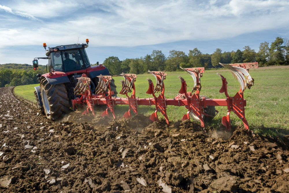 Maschio Gaspardo élargit sa gamme Unico avec une nouvelle six corps et des versoirs en polyéthylène