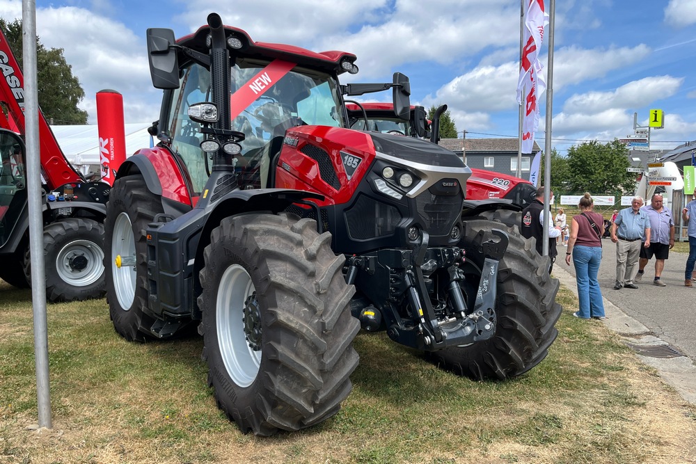 Les nouveaux tracteurs du groupe CNH étaient présents : New Holland T7 SWB, Case IH Puma et Steyr Impuls.