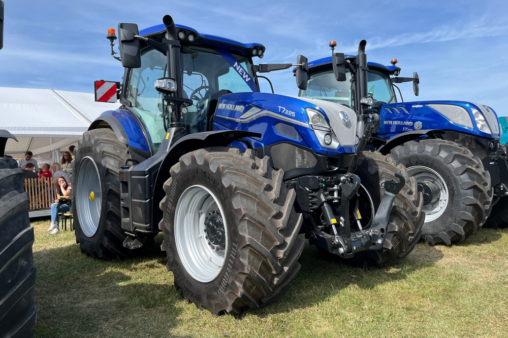 Les nouveaux tracteurs du groupe CNH étaient présents : New Holland T7 SWB, Case IH Puma et Steyr Impuls.