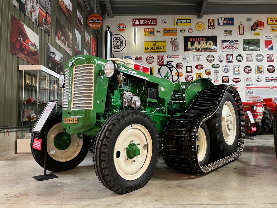 Zetor 50 Super sur chenilles
